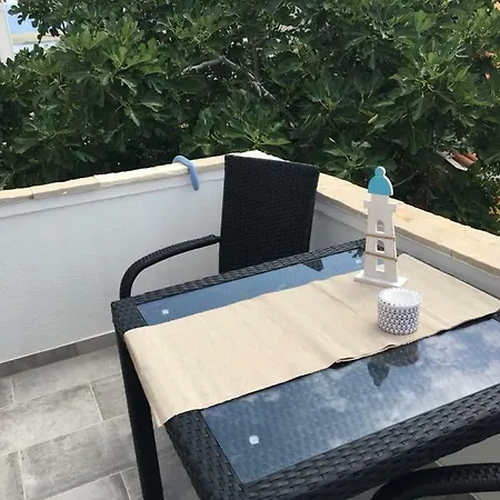 Lägenhetshotell Marina Vir